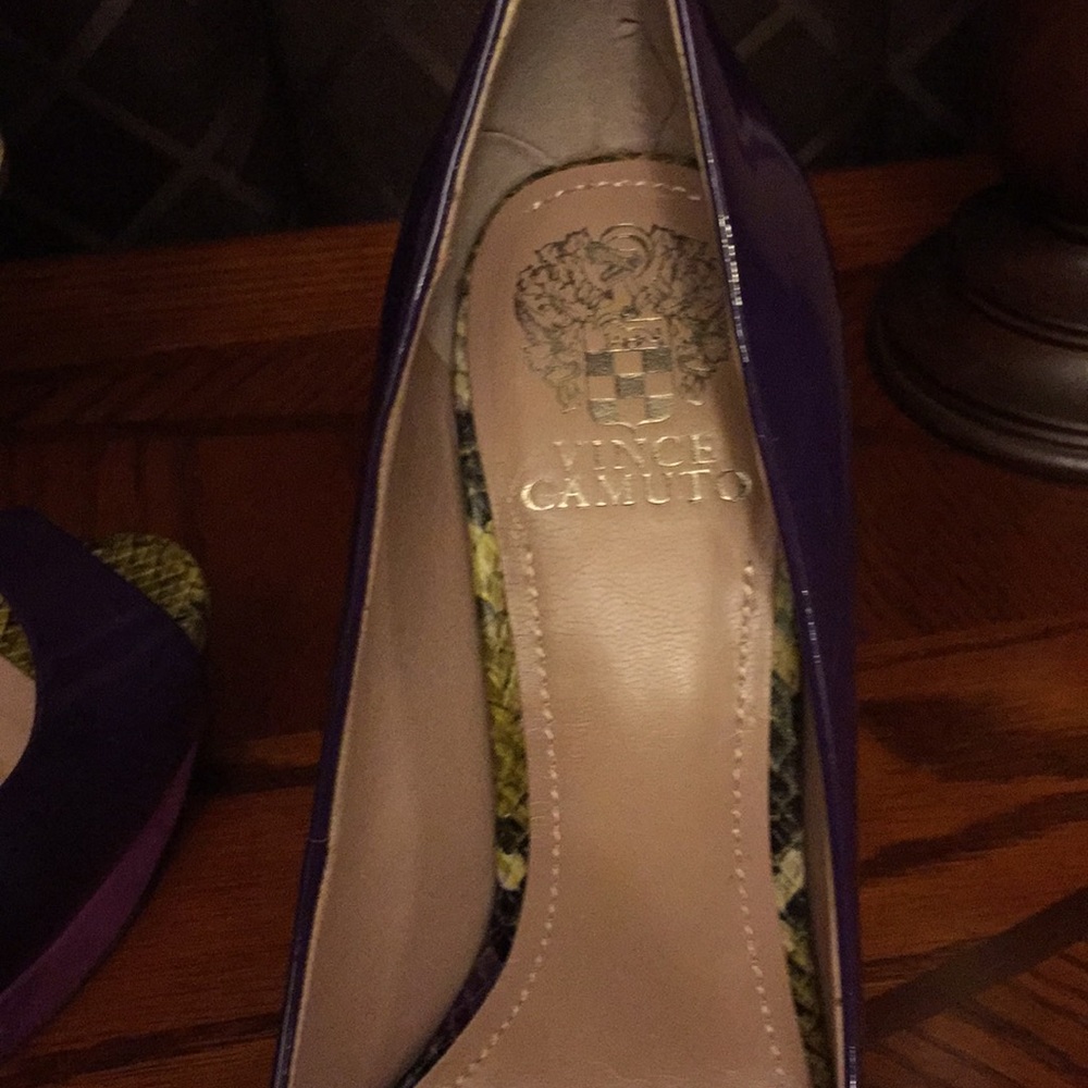 Shoes - Picture 8 of 8